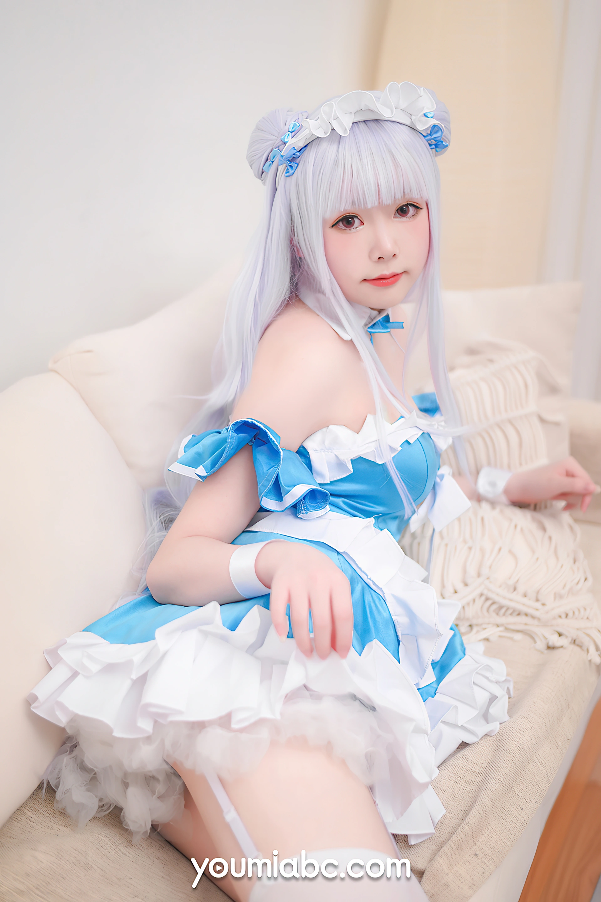 YouMi尤蜜 - 2020.12.22 小天鹅女仆 向小圆 1